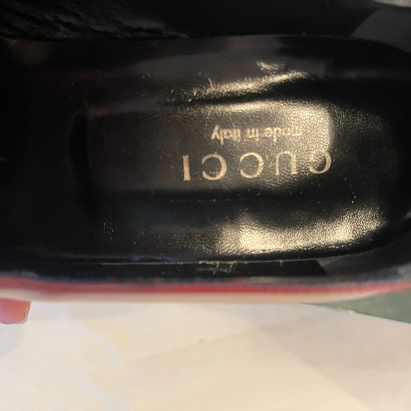 Gucci Women's Burgundy Leather Loafers with Silver Accent - Picture 11 of 12